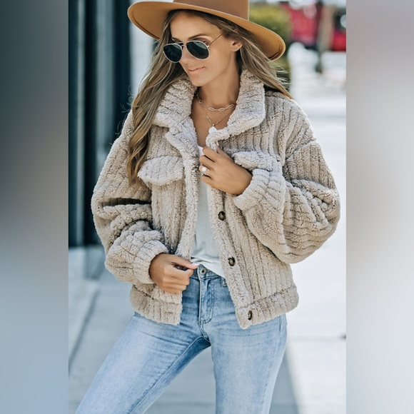 Kendra- khaki solid color plush fleece button up shacket - Picture 4 of 4